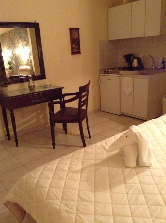 Litsa Plomari Quarto foto